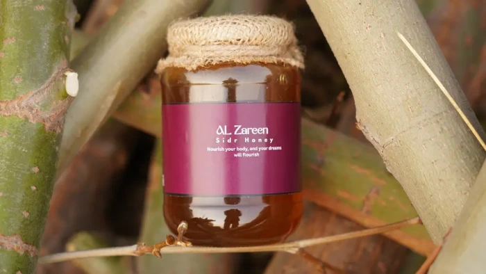Authentic Kashmiri Sidr honey jar with natural cloth lid